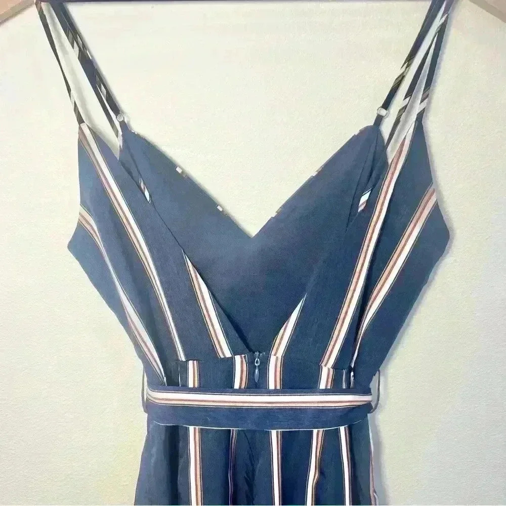 Selfie Leslie Women’s Kallie Navy Striped Jumpsuit Size X-Small - Picture 3 of 13